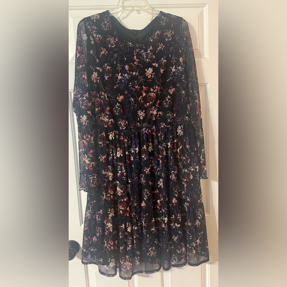 Torrid Floral 2x Dress 👗 Like New condition - Picture 2 of 4